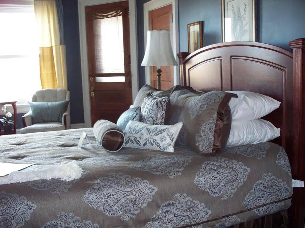 Inn At 835 Boutique Hotel Springfield Buitenkant foto