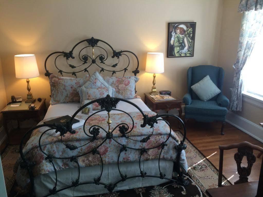 Inn At 835 Boutique Hotel Springfield Buitenkant foto