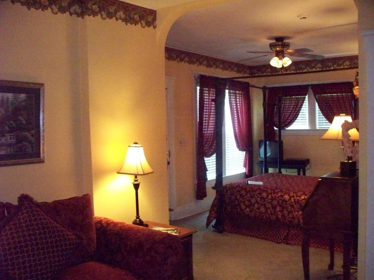 Inn At 835 Boutique Hotel Springfield Buitenkant foto