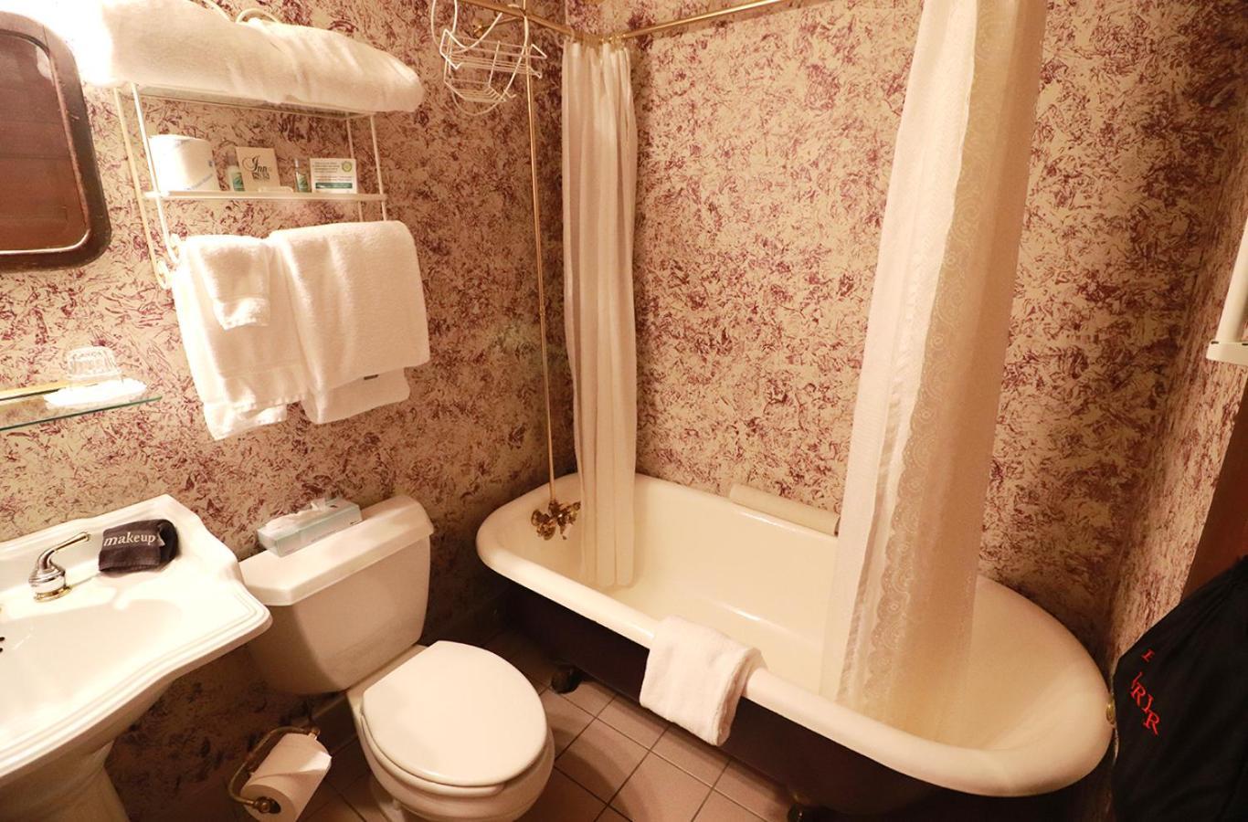 Inn At 835 Boutique Hotel Springfield Kamer foto
